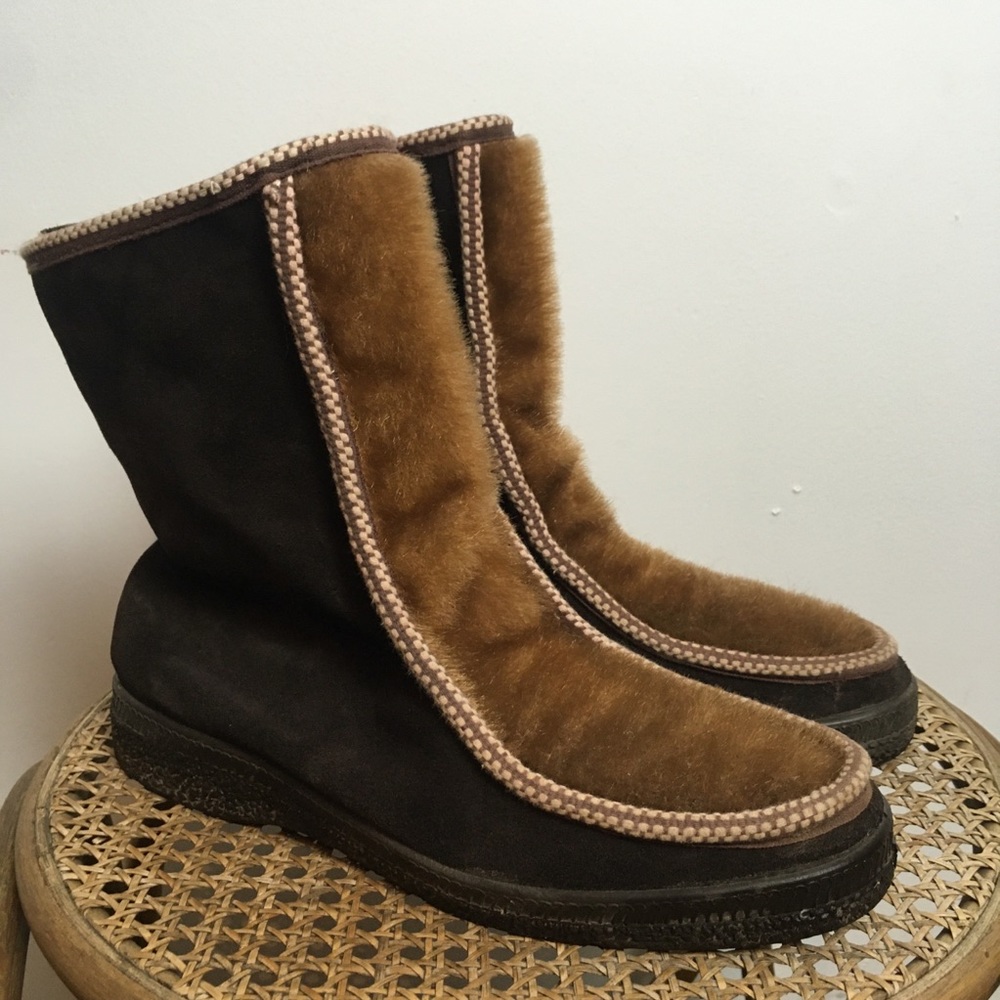 Vintage Ski-Lounger boots